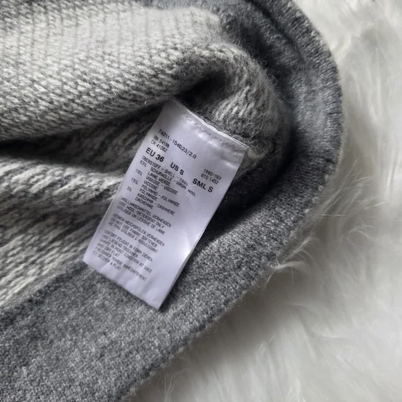 Bogner Gray and White Knit Zip-Up Sweater - Picture 4 of 7